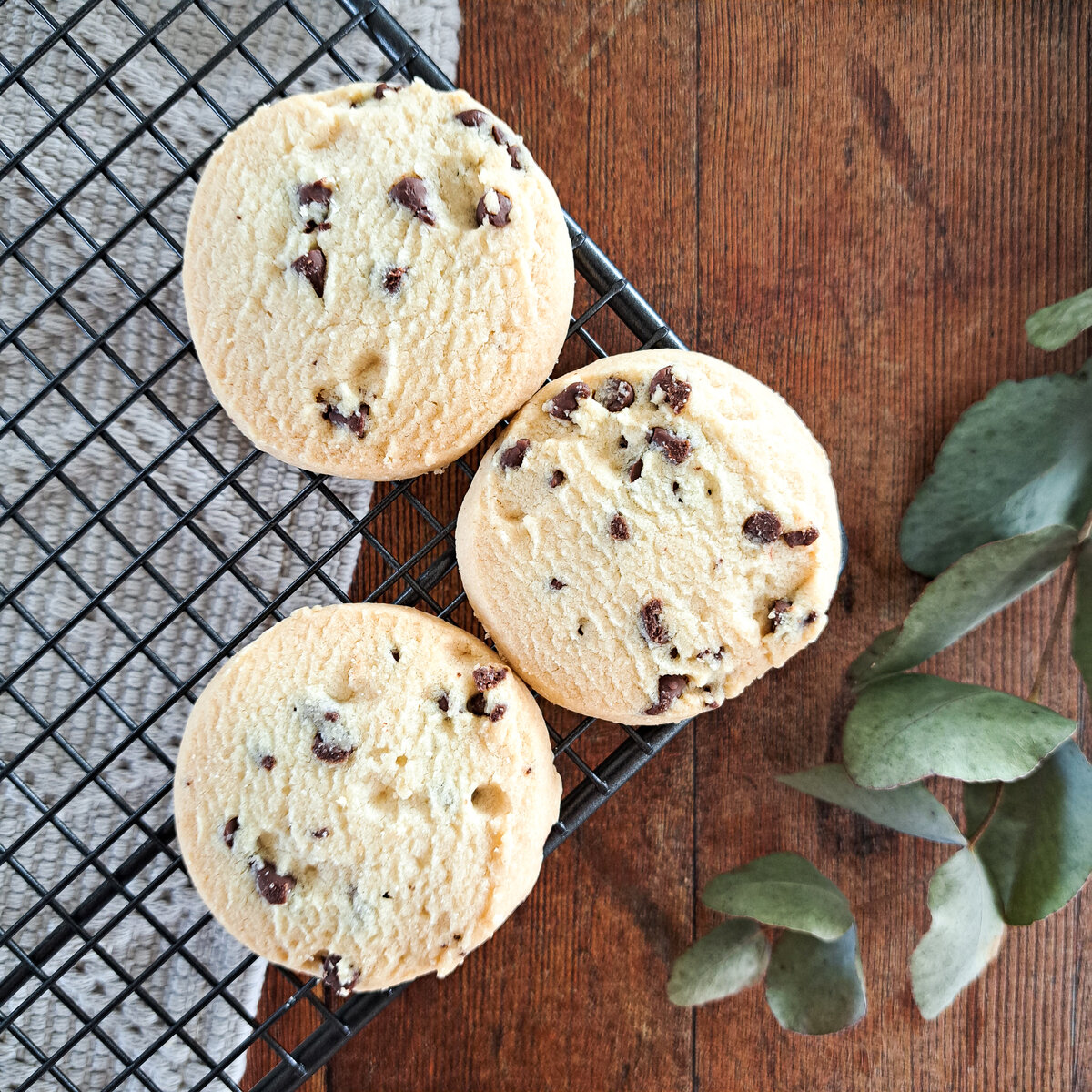 Chocolate Chip Shortbread Rounds 130g