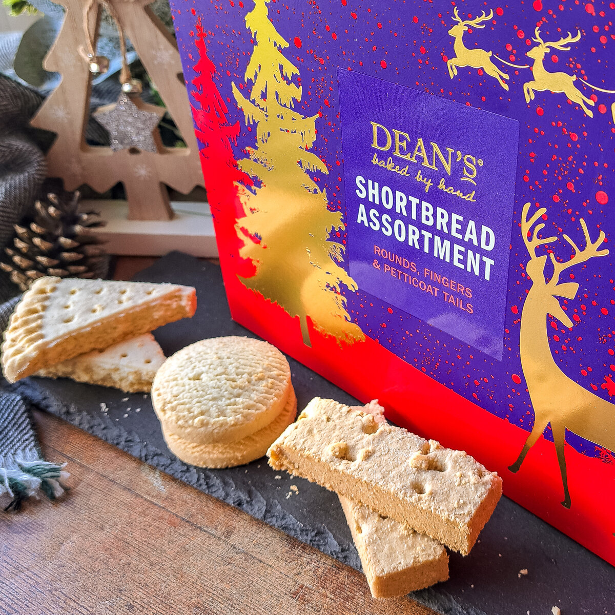 Christmas Shortbread Assortment 360g