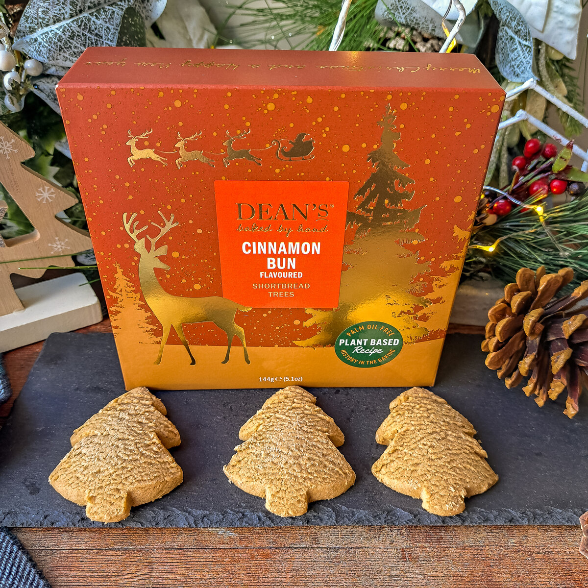 Plant Based Cinnamon Bun Flavoured Shortbread Trees 144g