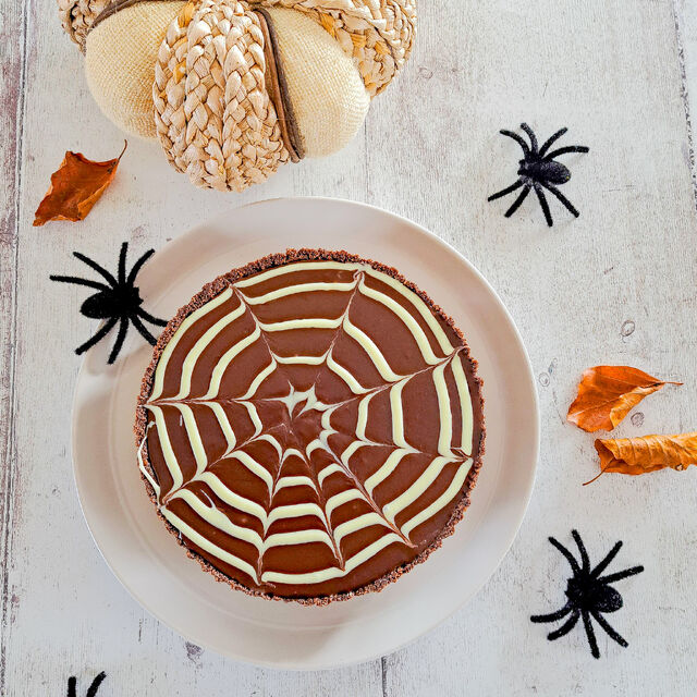 Halloween Spider's Web Tart